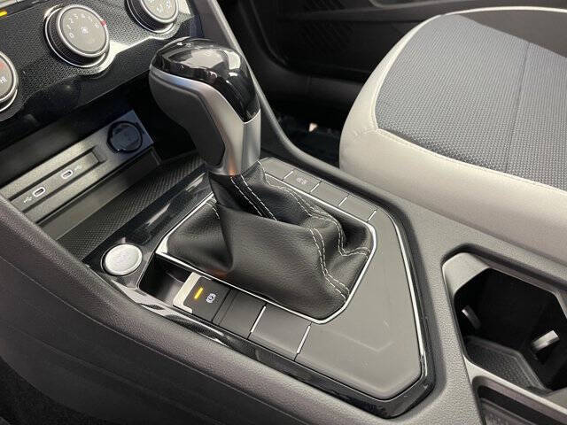 2025 Volkswagen Taos S