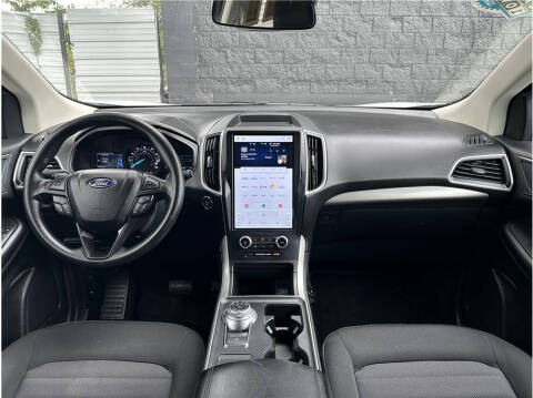2024 Ford Edge SE
