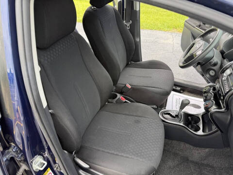 2010 Scion xD