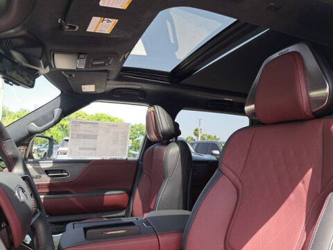 2027 Infiniti QX80 Autograph
