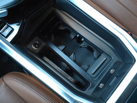 2024 Audi Q8 e-tron quattro Premium Plus