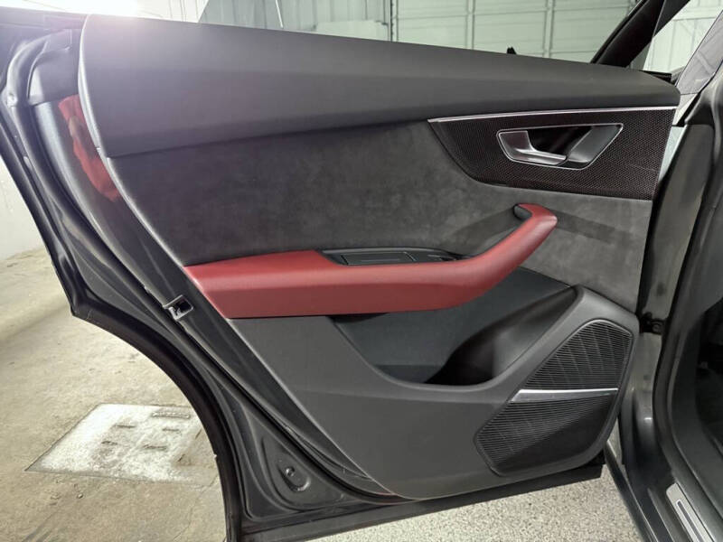 2021 Audi SQ8 4.0T quattro Premium Plus