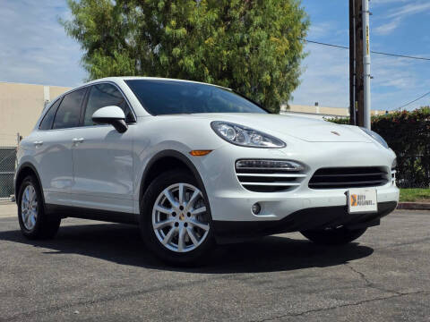2014 Porsche Cayenne Platinum