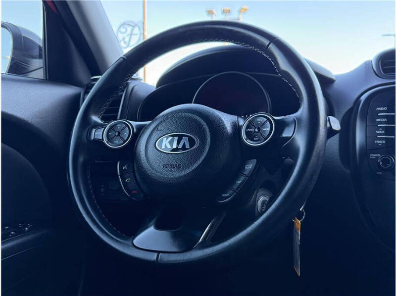 2019 Kia Soul +