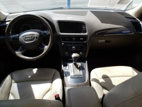 2013 Audi Q5 2.0T quattro Premium