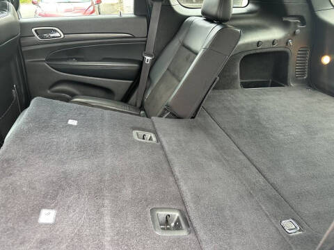 2020 Jeep Grand Cherokee Laredo