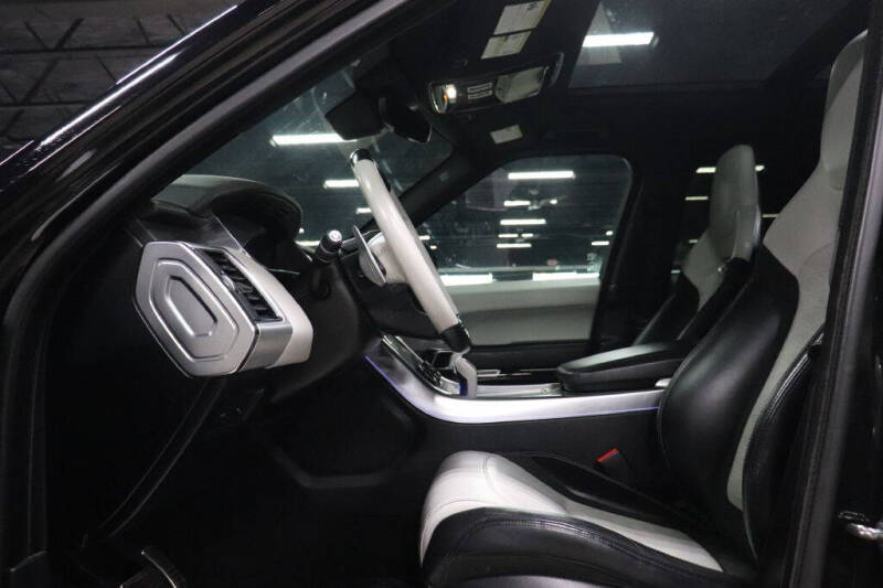 2018 Land Rover Range Rover Sport SVR