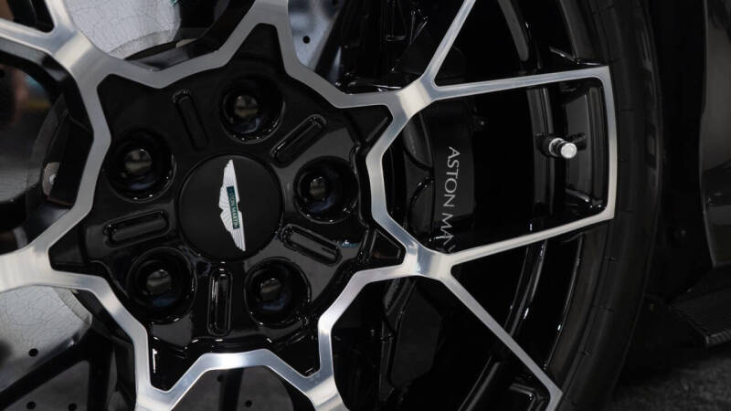 2025 Aston Martin Vanquish