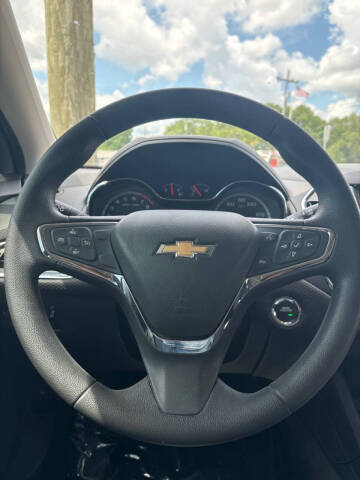 2017 Chevrolet Cruze LT Auto