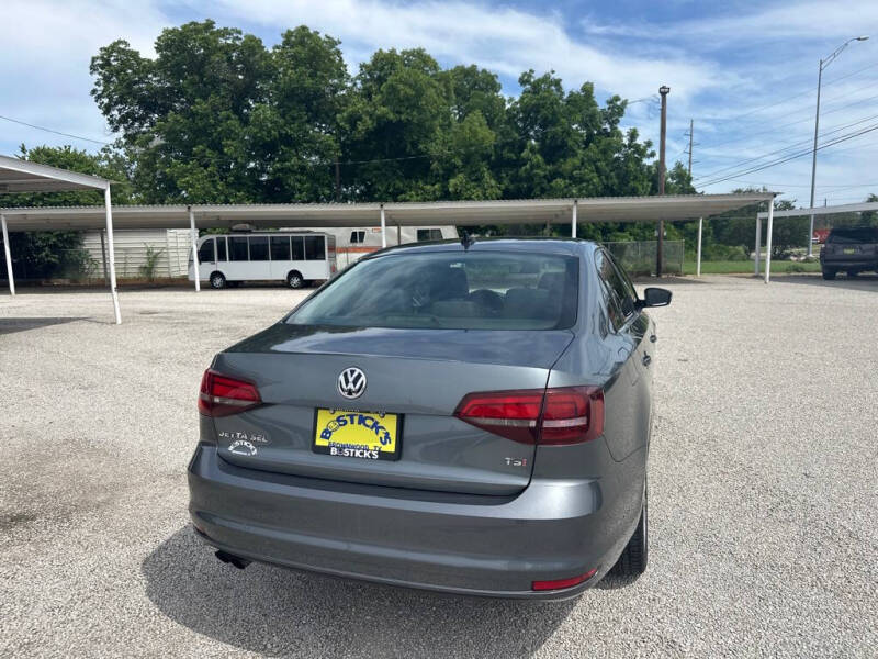 2016 Volkswagen Jetta