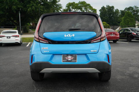 2023 Kia Soul EX