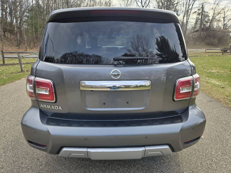 2017 Nissan Armada SV