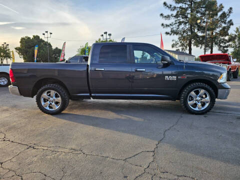 2018 RAM 1500 SLT