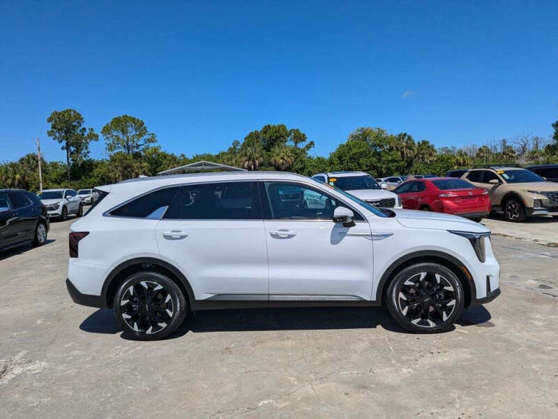 2024 Kia Sorento EX