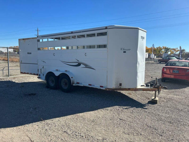 2004 Titan Trailer 3657