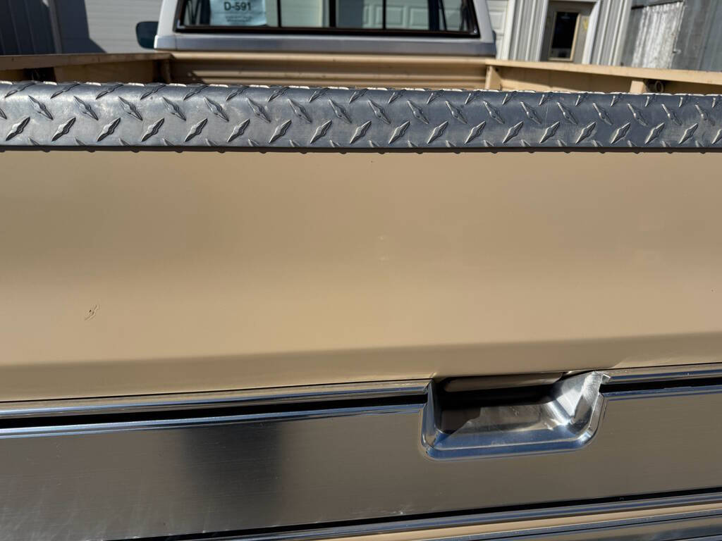 1987 Chevrolet R/V 20 Series 275