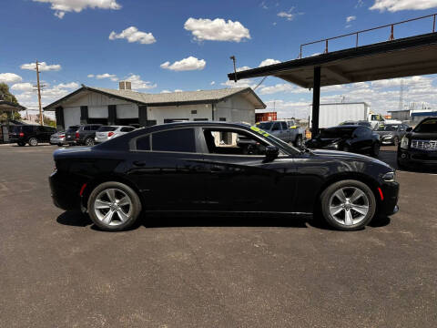 2015 Dodge Charger SXT