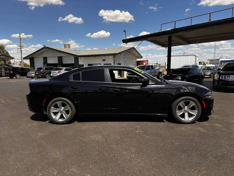 2015 Dodge Charger SXT