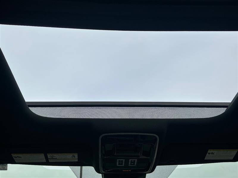 2018 Land Rover Range Rover Velar P380 R-Dynamic SE