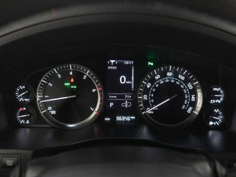 2021 Lexus LX 570 Three-Row