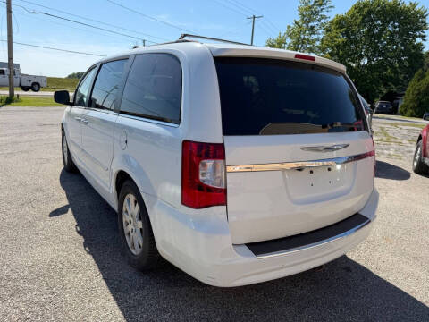 2015 Chrysler Town and Country Touring