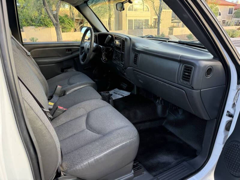 2003 Chevrolet Silverado 2500HD LS