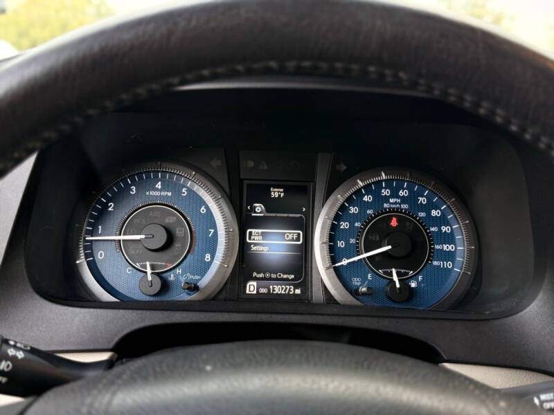 2017 Toyota Sienna XLE Premium 8-Passenger