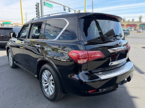 2017 Infiniti QX80