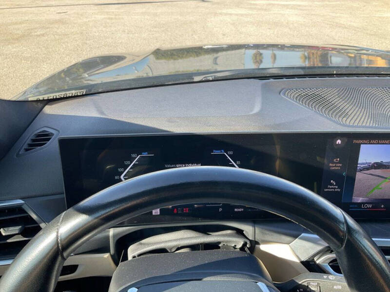 2023 BMW 3 Series 330e