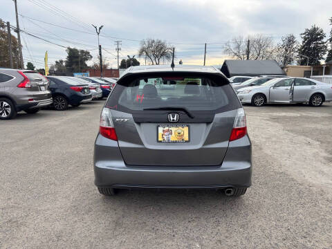 2013 Honda Fit Sport