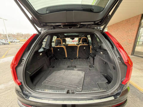 2018 Volvo XC90 T6 Momentum