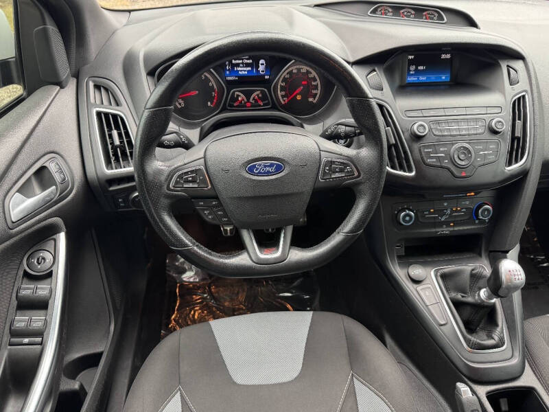 2018 Ford Focus ST