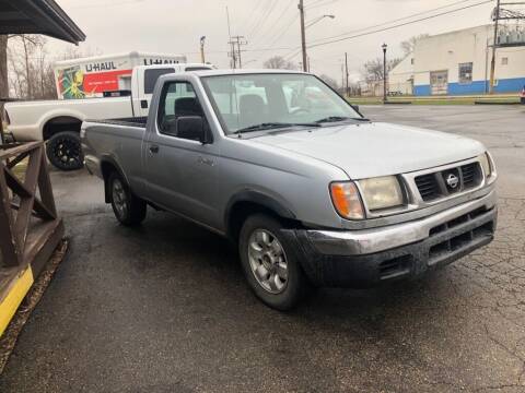 2000 Nissan Frontier for sale at DENNIS AUTO SALES LLC in Hebron OH