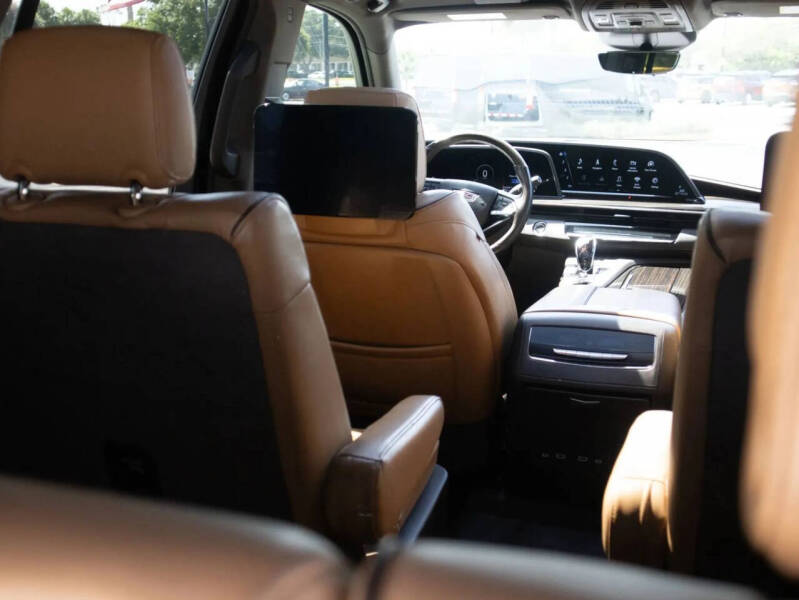 2021 Cadillac Escalade Sport