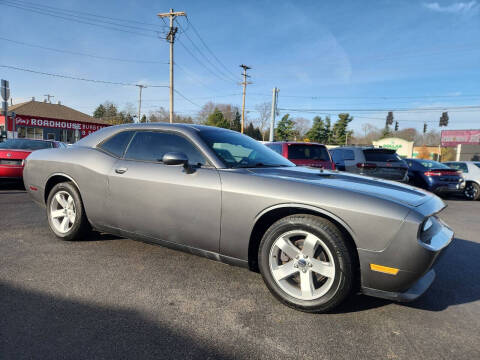 2011 Dodge Challenger for sale at COLONIAL AUTO SALES in North Lima OH