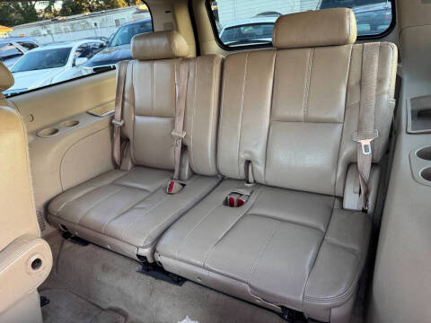 2007 Chevrolet Suburban LTZ