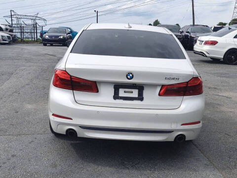 2018 BMW 5 Series 530i