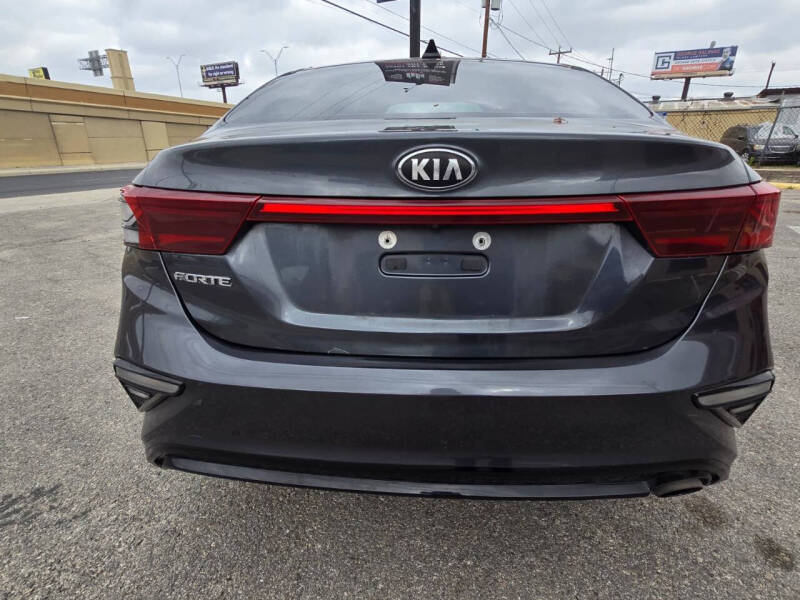 2019 Kia Forte FE