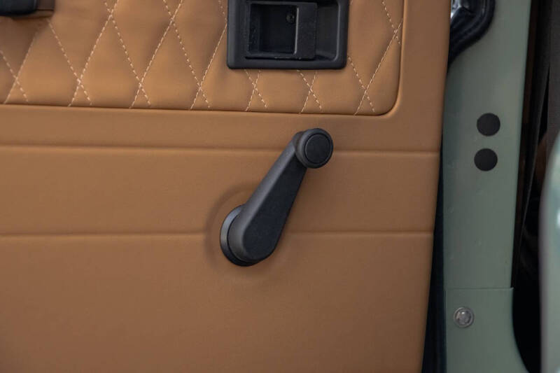 1994 Land Rover Defender