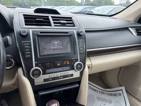 2014 Toyota Camry XLE