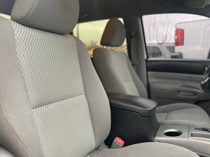 2006 Toyota Sequoia SR5