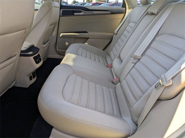 2014 Ford Fusion Hybrid SE