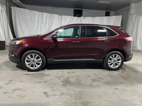 2024 Ford Edge Titanium