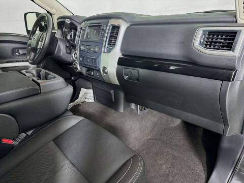 2019 Nissan Titan XD SV