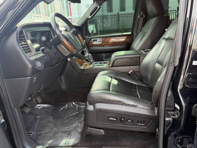 2014 Lincoln Navigator