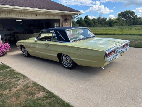 1964 Ford Thunderbird