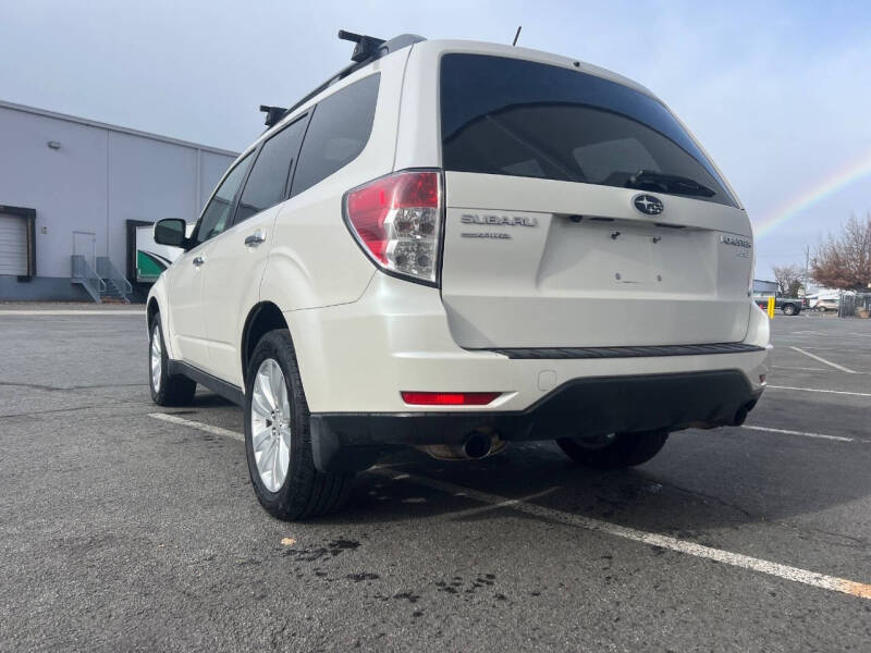 2013 Subaru Forester 2.5X Limited
