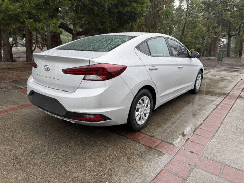 2020 Hyundai Elantra SE