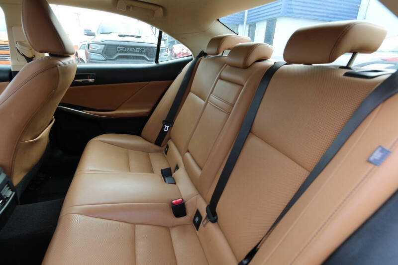 2016 Lexus IS 200t