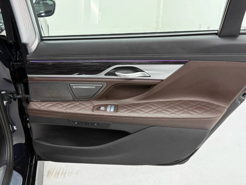 2022 BMW 7 Series 750i xDrive